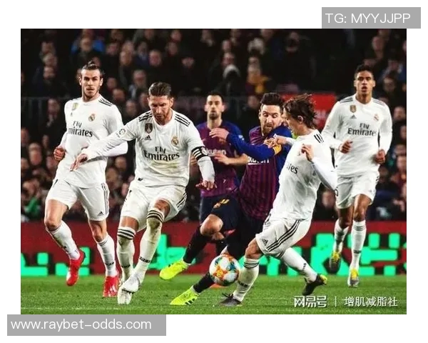 国王杯精彩对决莱比锡大胜拜仁乌龙球成比赛转折点