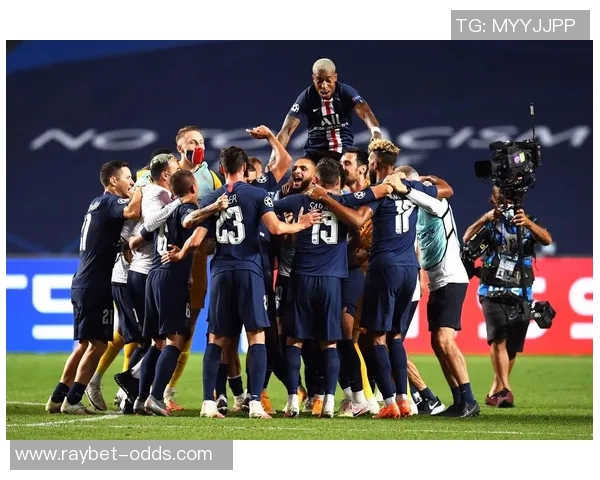 世界杯激战皇马与巴黎圣日耳曼平局点球大战瞬间点燃全场激情